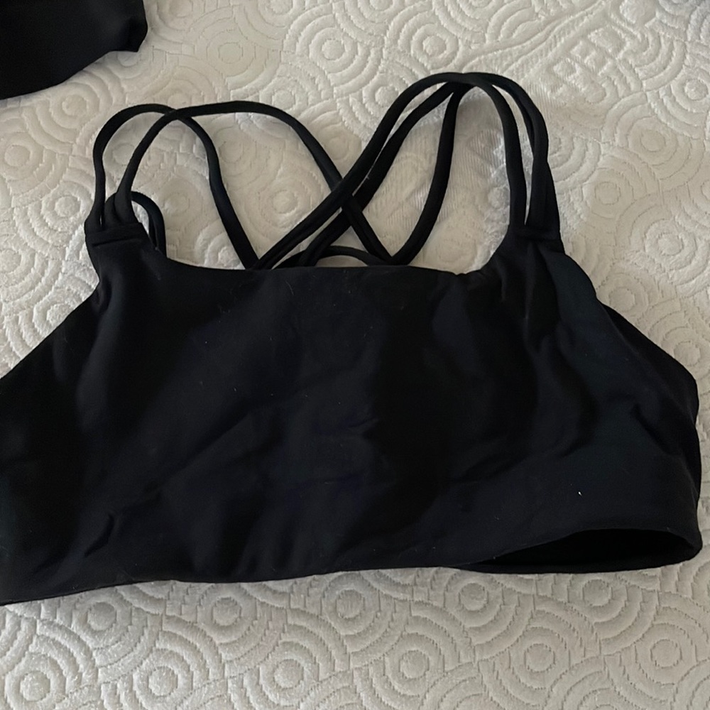 Athleta sz small cross over bra
